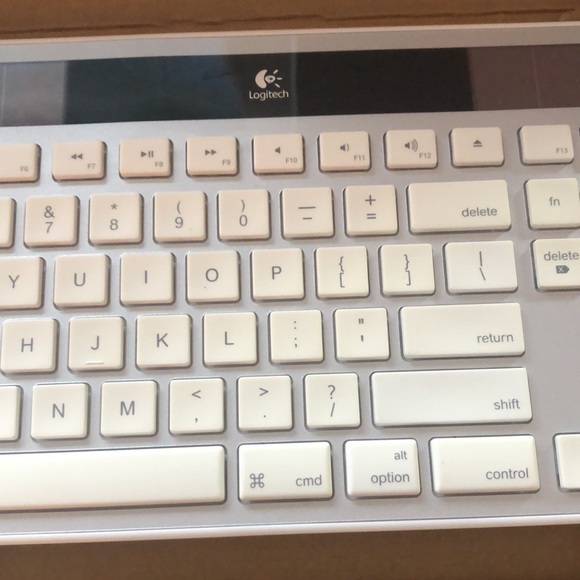 NIB [Logitech] Apple Mac SOLAR Wireless Keyboard K750 - See description! - Picture 4 of 13